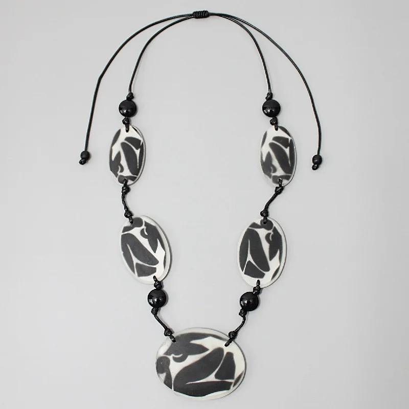 women elegant pearl necklaces -Black Frosted Lori Necklace