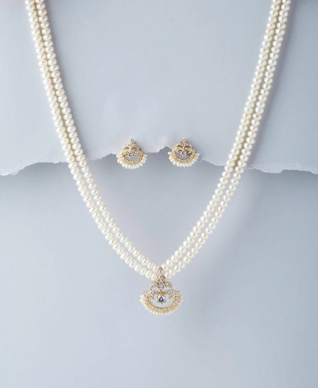 women engraved bar necklaces -Beautiful Real Pearl Necklace Set