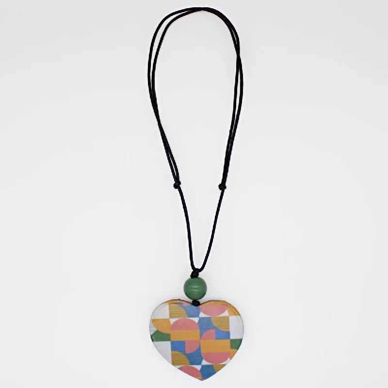 women delicate necklaces -Multi Color Geometric Heart Pendant Necklace