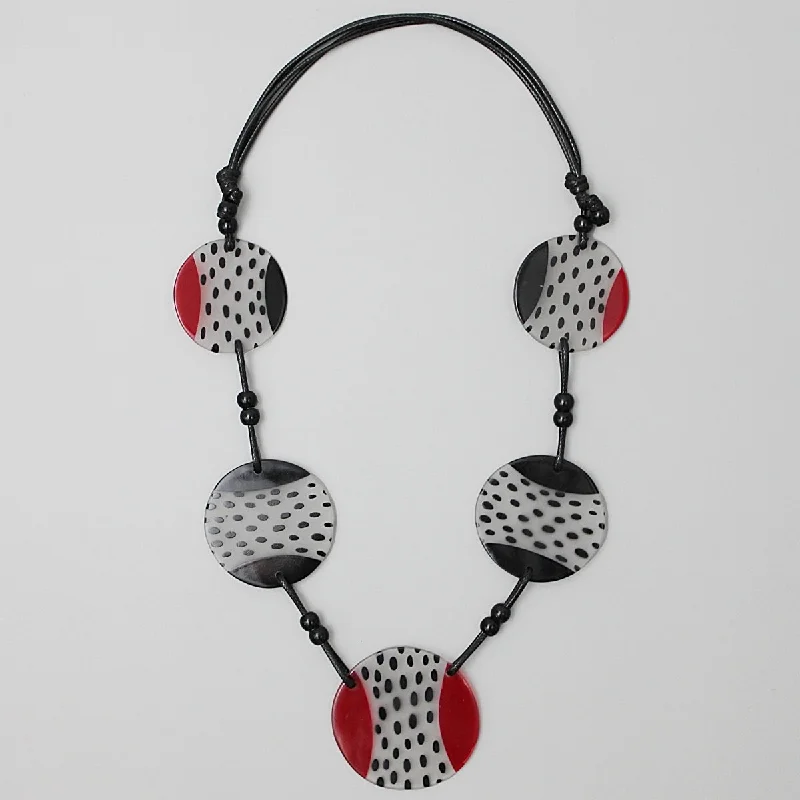 women star-shaped necklaces -Red and Black Leanne Necklace