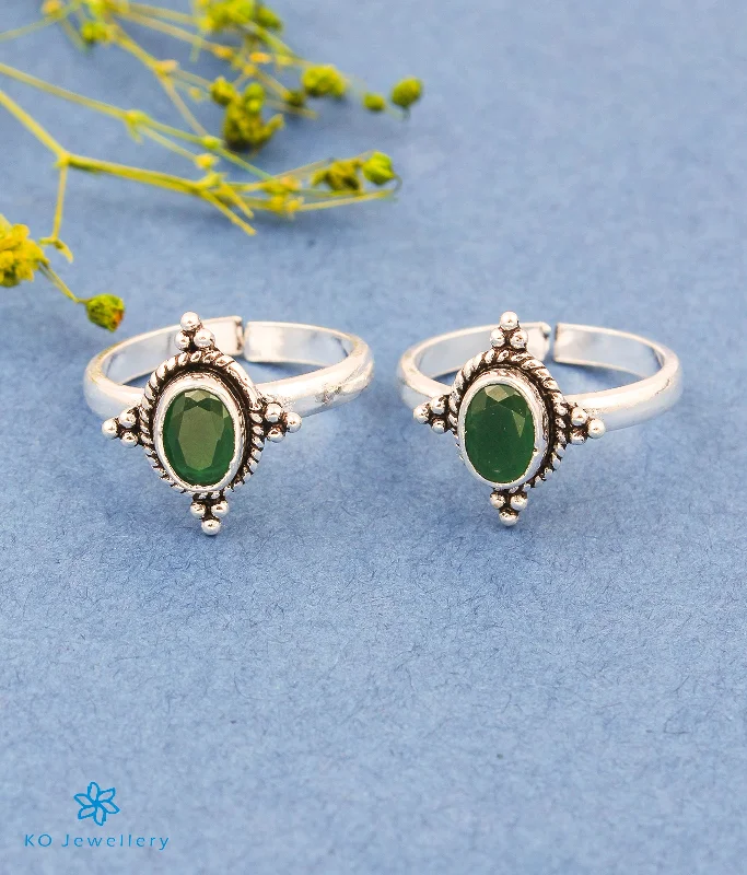 women colorful engagement rings -The Saima Silver Toe-Rings (Green)