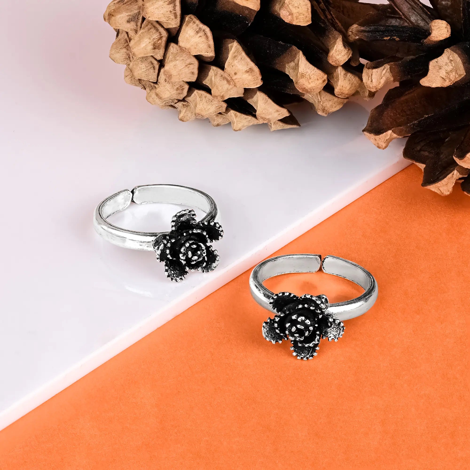 women luxury gold engagement rings -Oxidised Flower Toe Ring