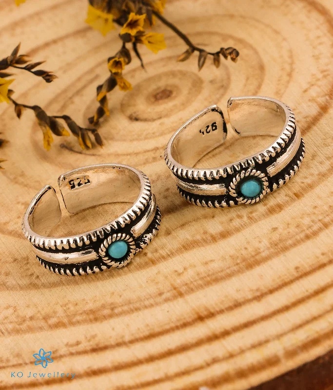 women statement cuff engagement rings -The Nimisha Silver Toe-Rings (Turquoise)