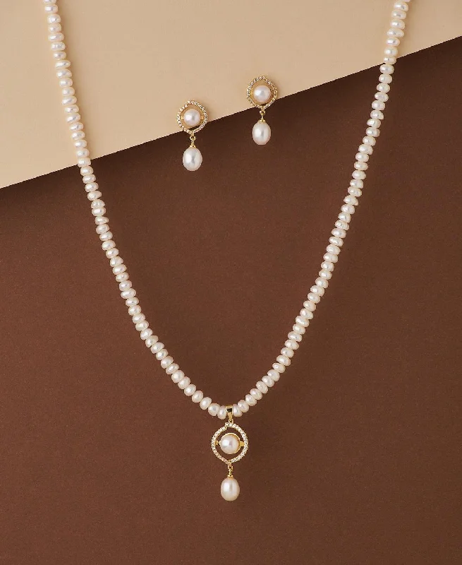 women silver chain necklaces -Beautiful Real Pearl Necklace Set