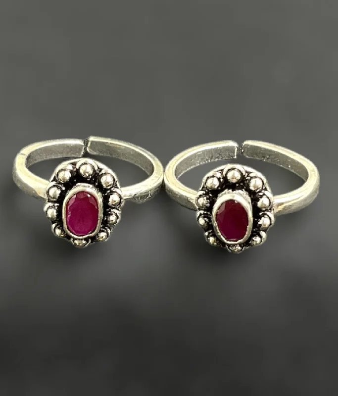 women double bangle engagement rings -The Varsha Silver Gemstone Toe-Rings