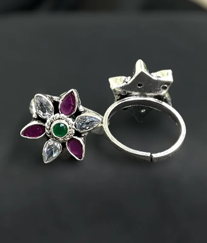 women chic engagement rings -The Kadambini Gemstone Silver Toe-Rings(Multicolour)