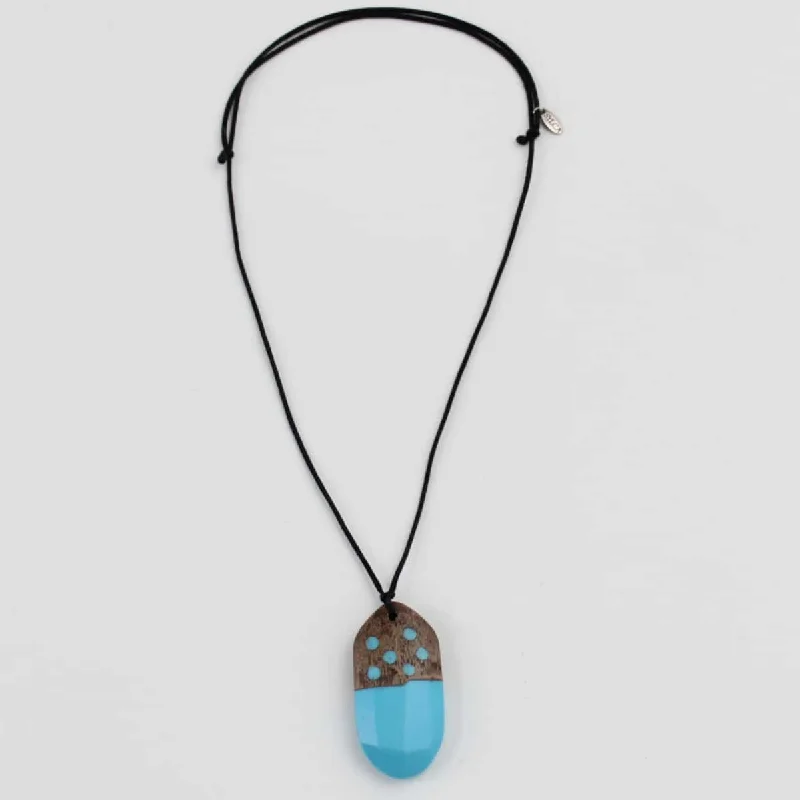 women round pendant necklaces -Blue Adjustable Geode-Inspired Pendant Necklace