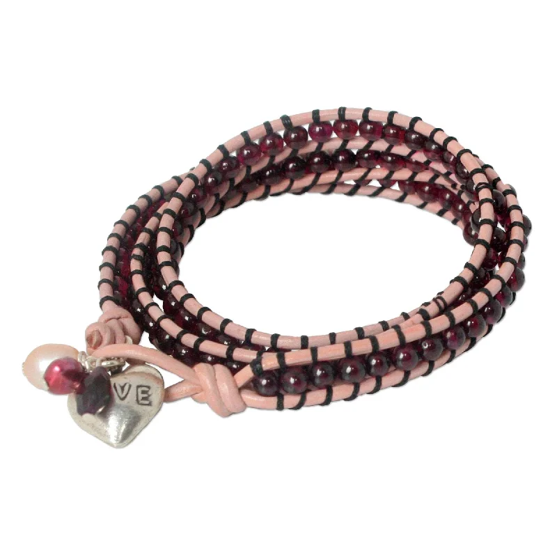 women floral charm bangles and bracelets -Handmade Silver 'Love Glows' Garnet and Pearl Bracelet (4.5-5 mm) (Thailand)